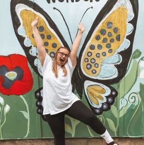 Meet your Posher, Alexis